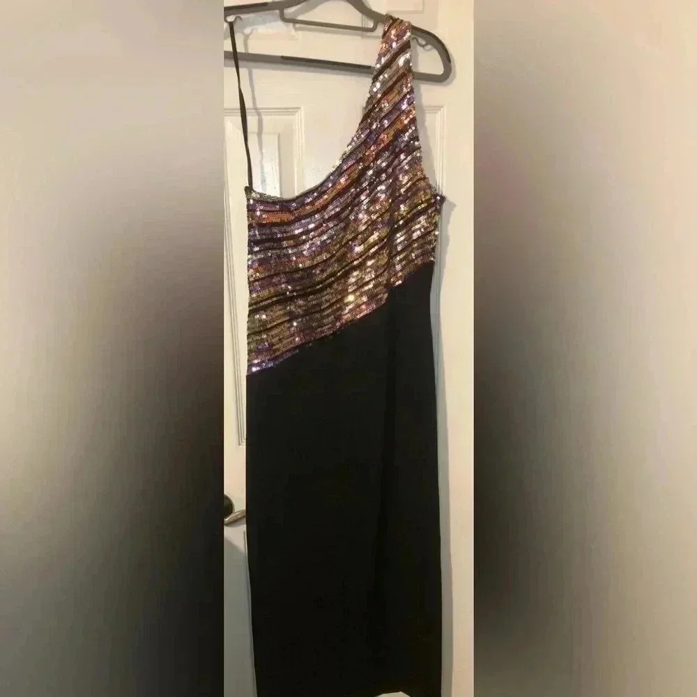 - Sequin One-Shoulder Dress - Picture 8 of 15